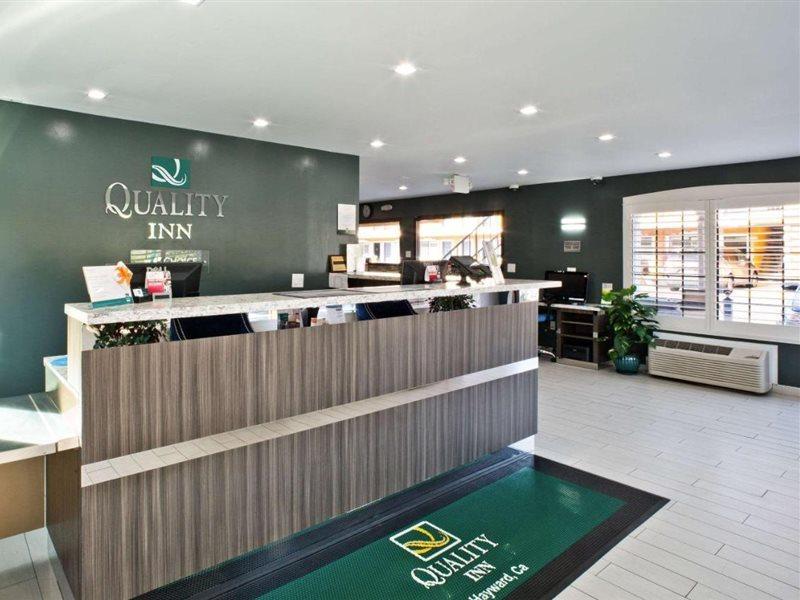 Quality Inn הייווארד מראה חיצוני תמונה